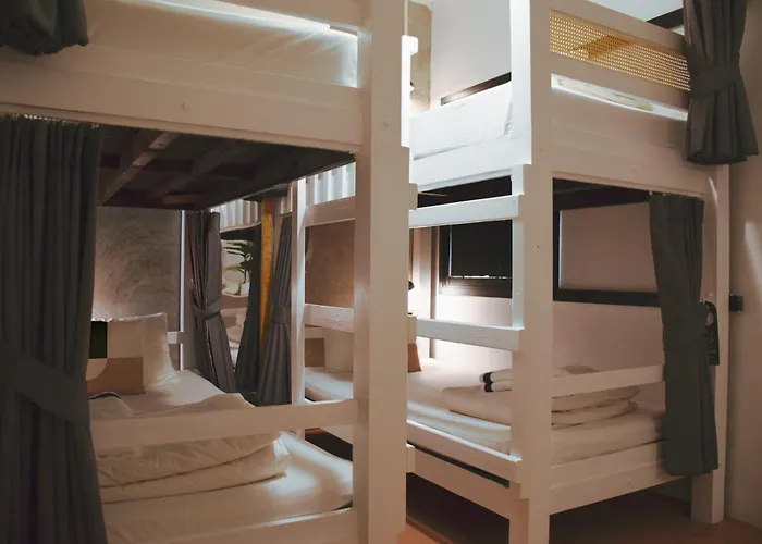 Costa Bed Hua Hin