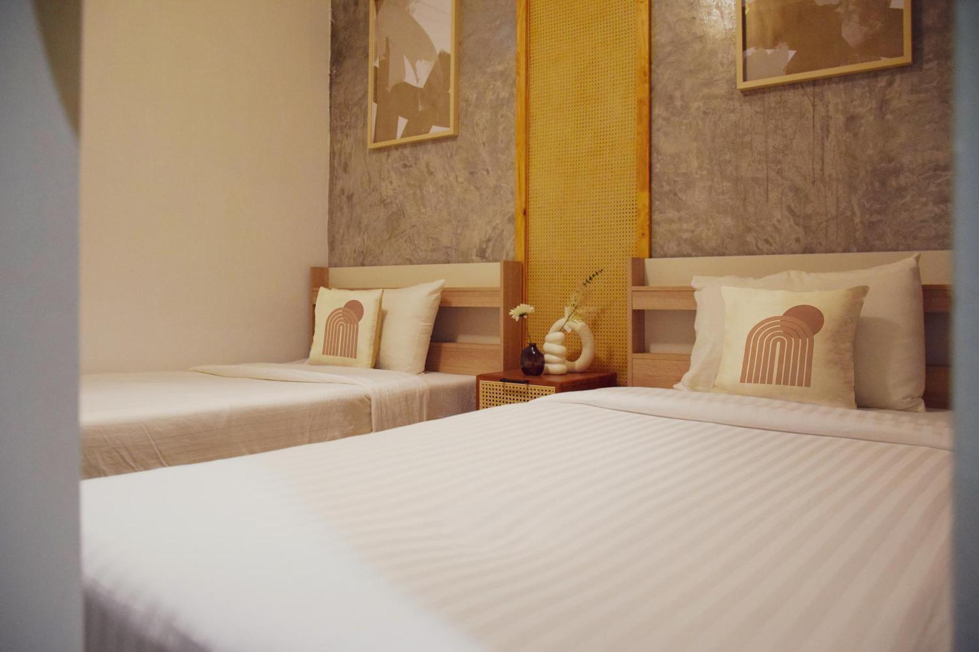 Costa Bed Asrama